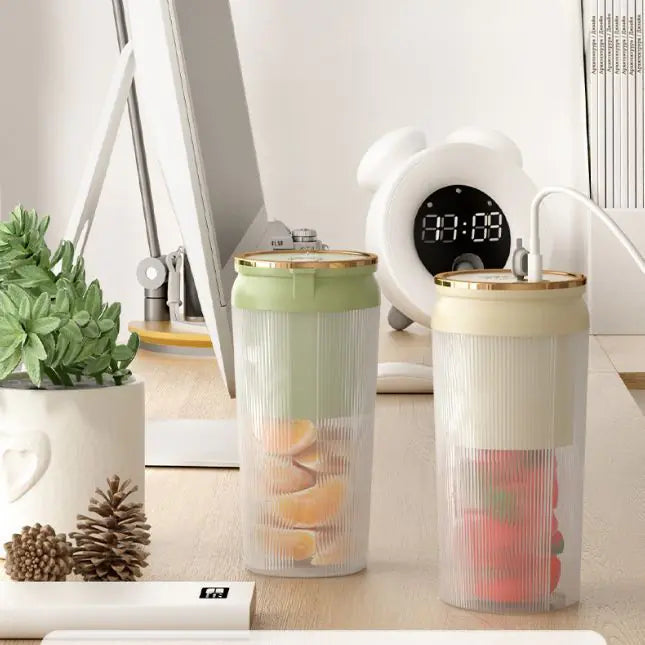 Portable USB Rechargeable Mini Handheld Juicer